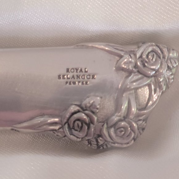 NIB Royal Selangor Roses & Ribbons Pewter Cake Serveware Set - Picture 9 of 11